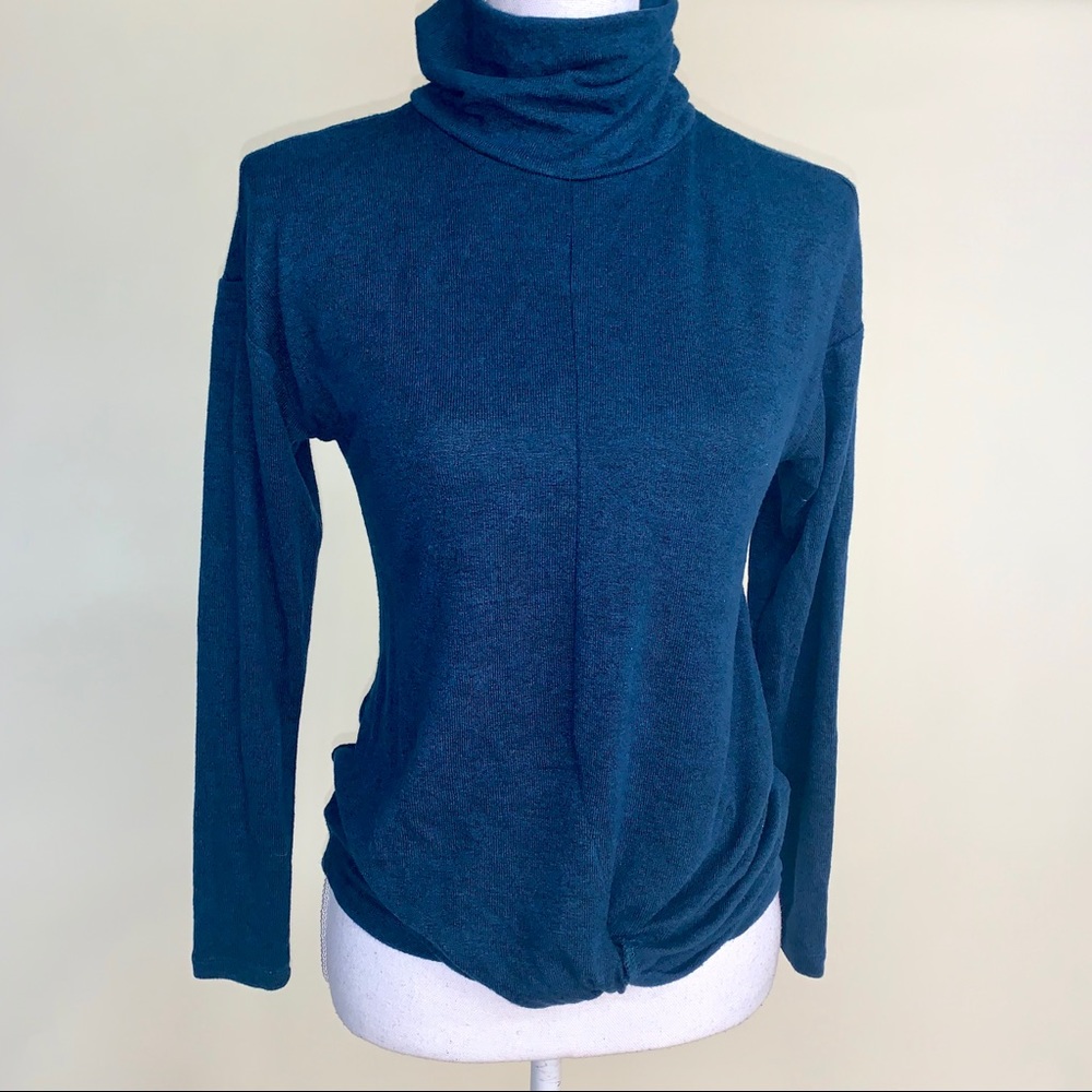 Jennifer Lopez Sweater
